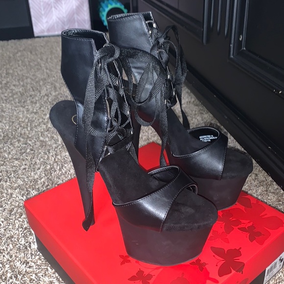 Pleaser Shoes - BRAND NEW PLEASER HEELS